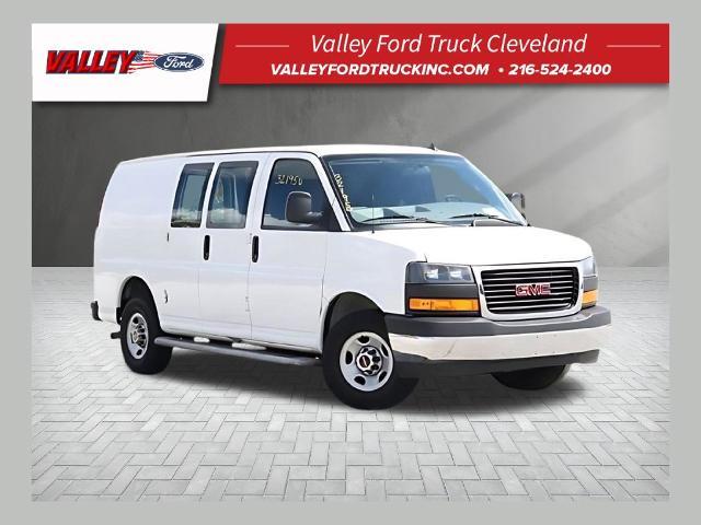 2023 GMC Savana
