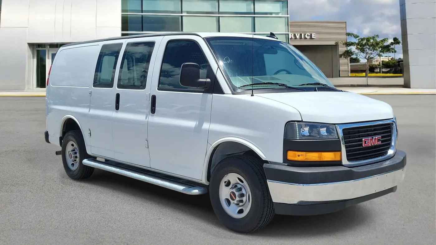 2024 GMC Savana 2500
