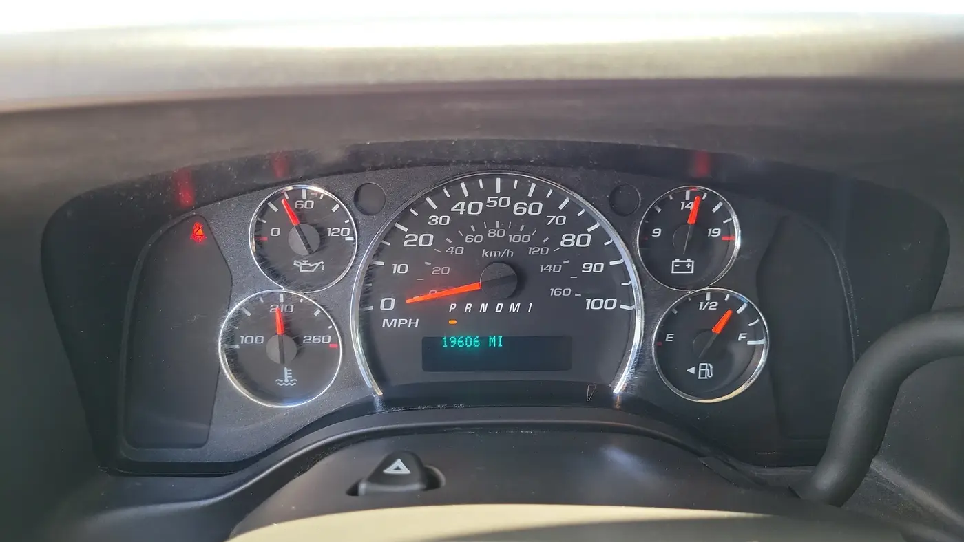 2024 GMC Savana 2500