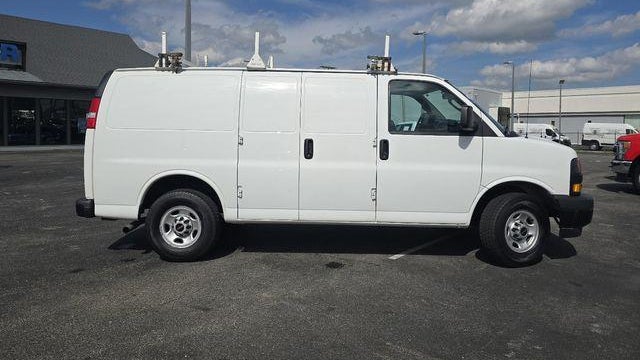 2023 GMC Savana 2500