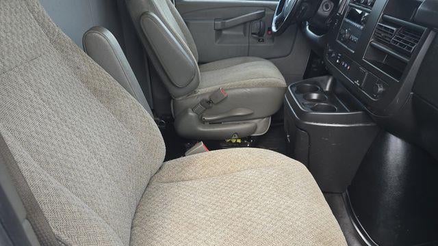 2023 GMC Savana 2500