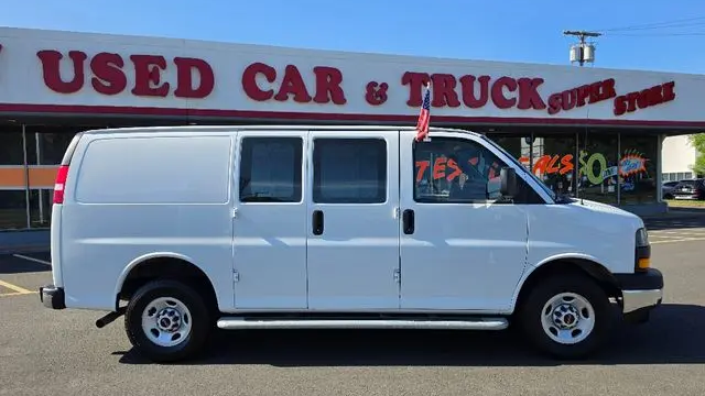 2024 GMC Savana 2500