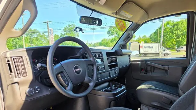 2024 GMC Savana 2500