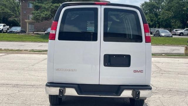 2024 GMC Savana 2500