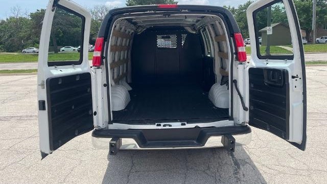 2024 GMC Savana 2500