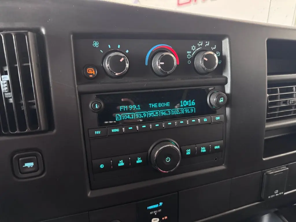 2025 GMC Savana - $31,987