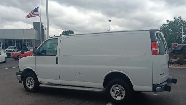 2024 GMC Savana 2500