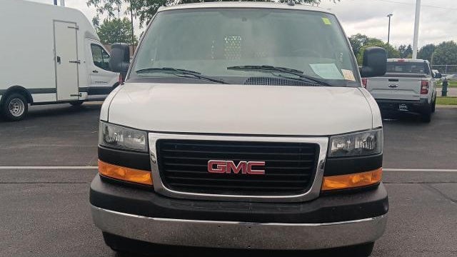 2024 GMC Savana 2500