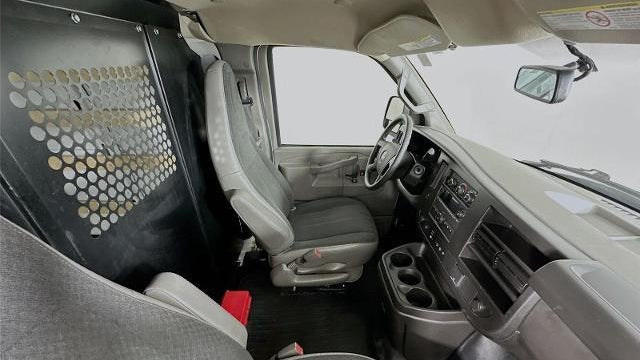 2024 GMC Savana 2500