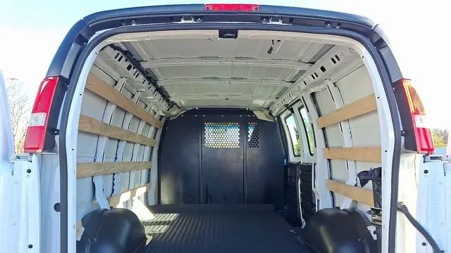 2024 GMC Savana 2500