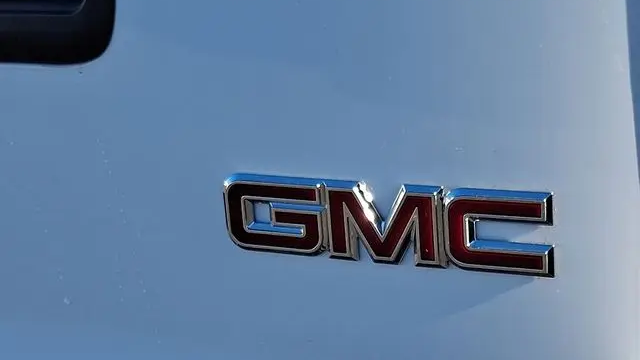2024 GMC Savana 2500