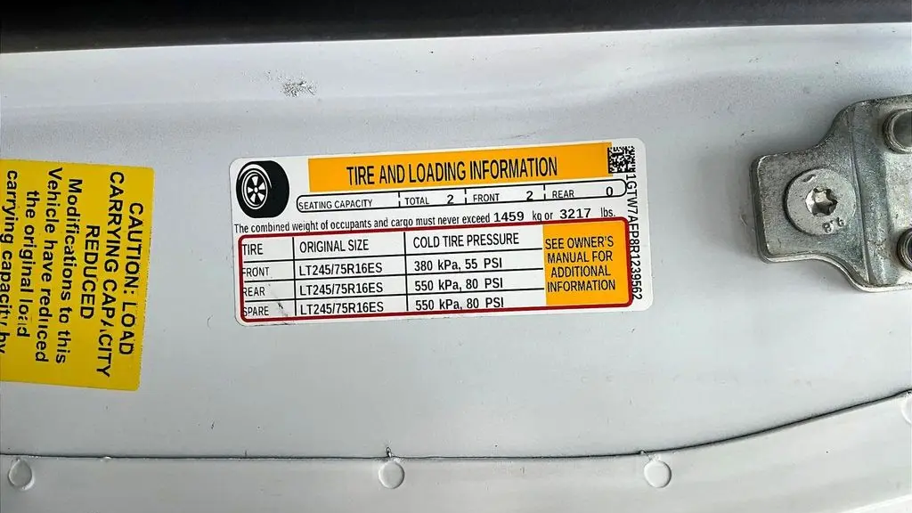 2024 GMC Savana 2500
