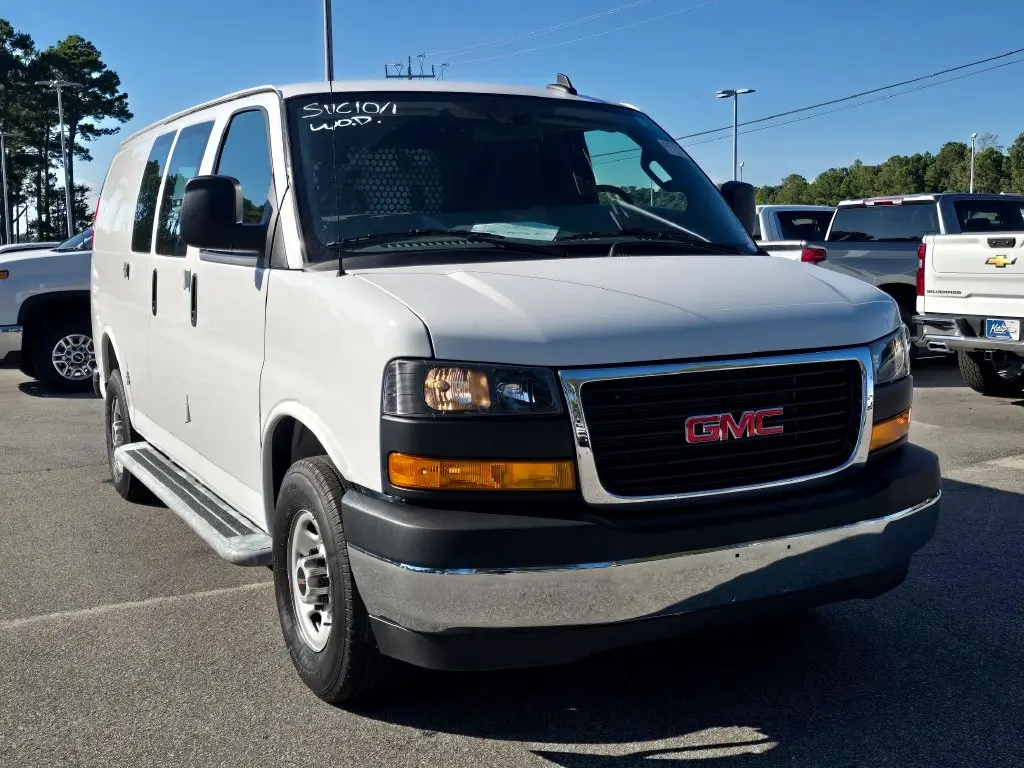 2025 GMC Savana