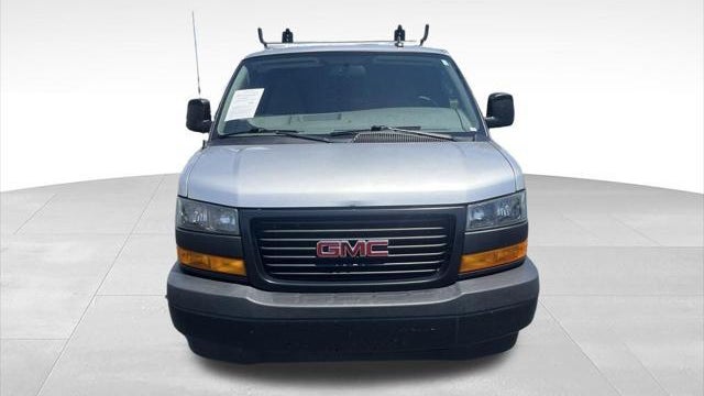 2023 GMC Savana 2500
