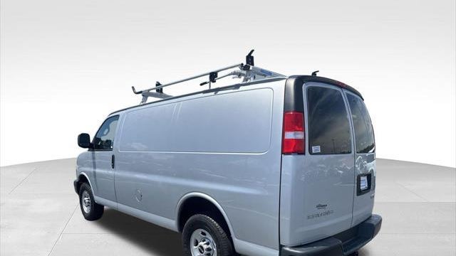 2023 GMC Savana 2500
