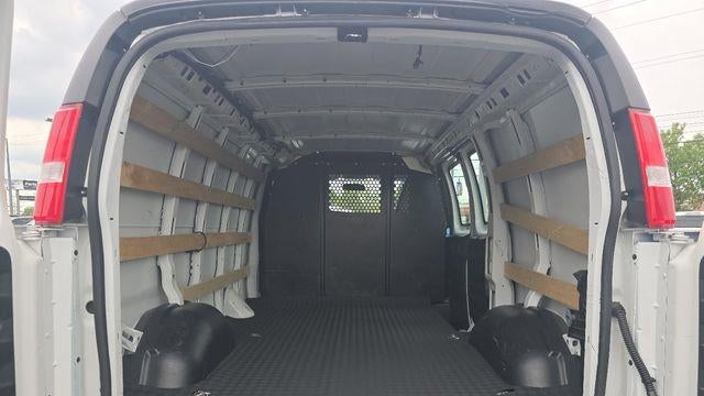 2024 GMC Savana 2500