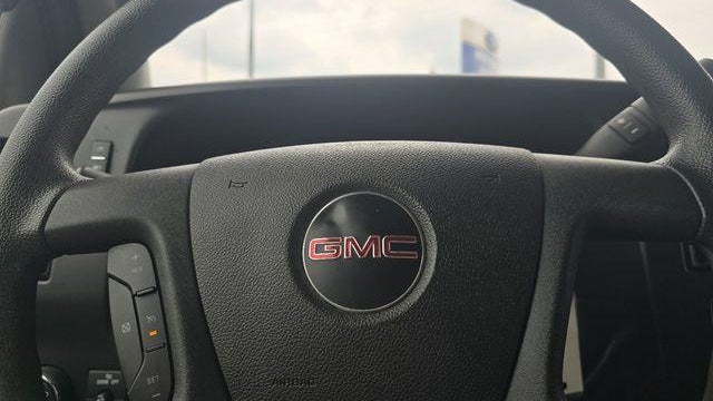2024 GMC Savana 2500