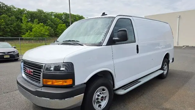 2024 GMC Savana 2500