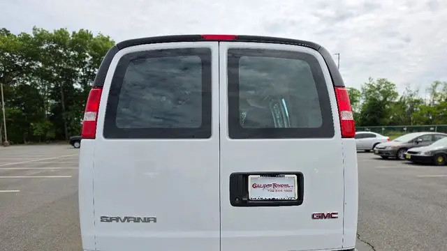 2024 GMC Savana 2500