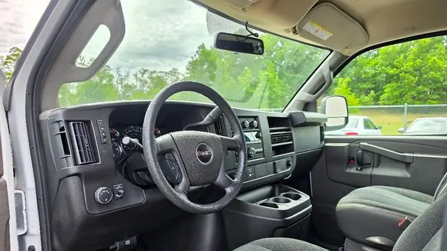 2024 GMC Savana 2500