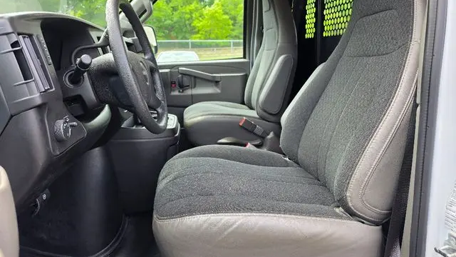 2024 GMC Savana 2500