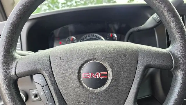 2024 GMC Savana 2500