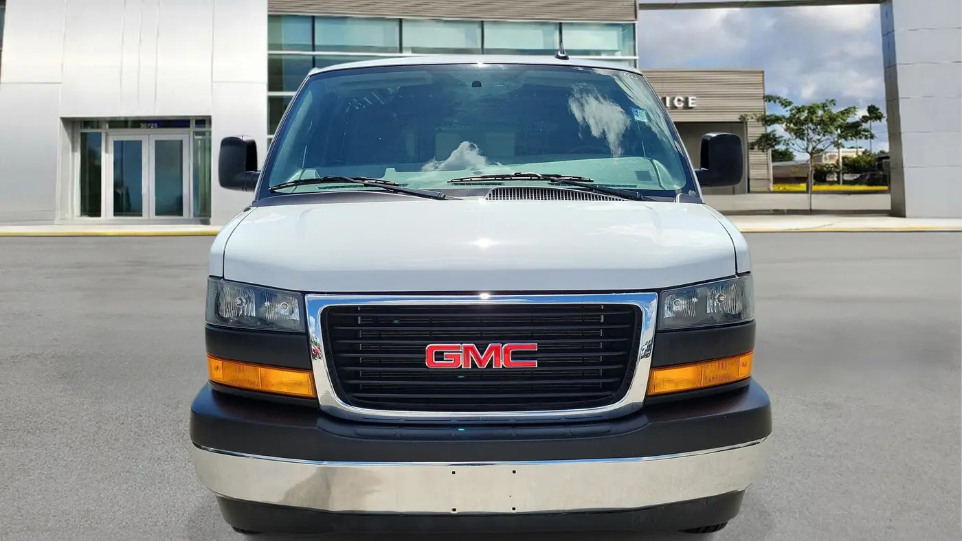 2024 GMC Savana 2500
