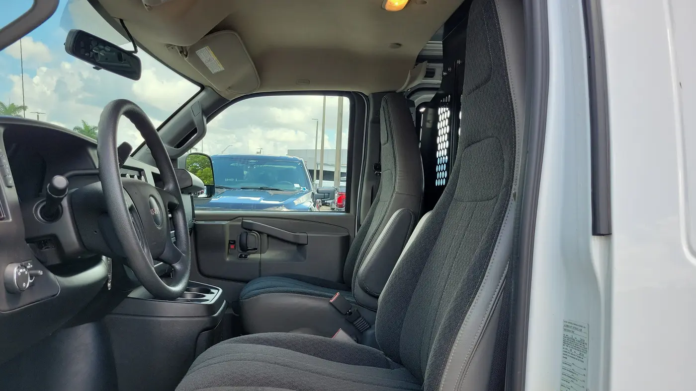 2024 GMC Savana 2500