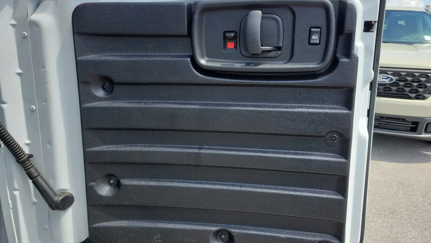 2024 GMC Savana 2500