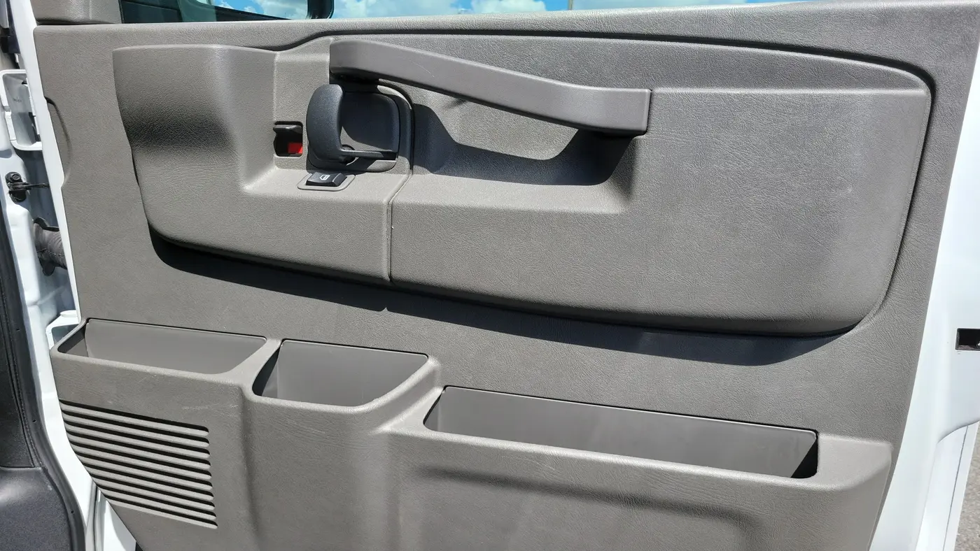 2024 GMC Savana 2500