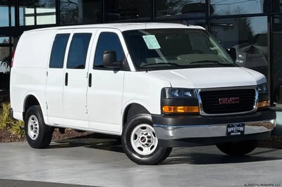 2024 GMC Savana 2500 3DR Cargo Van