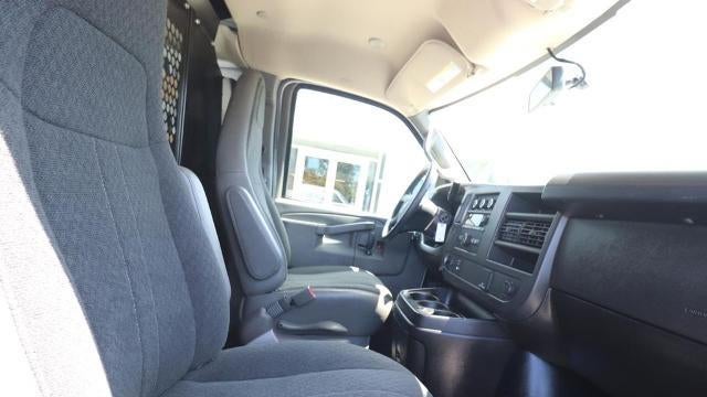 2024 GMC Savana 2500