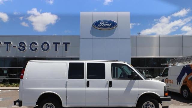 2024 GMC Savana 2500