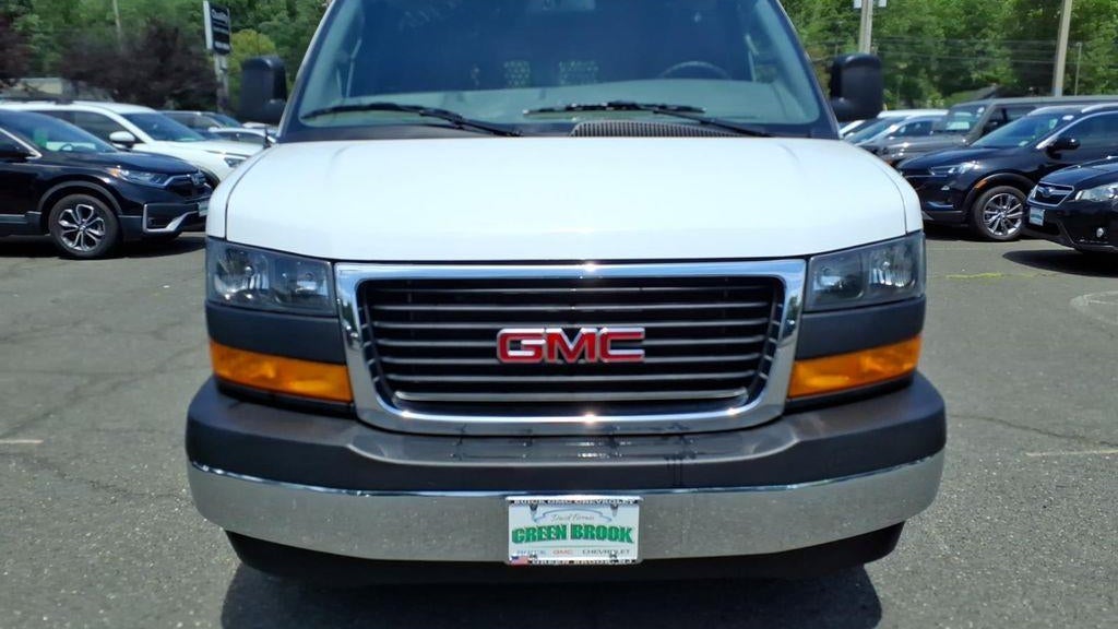 2024 GMC Savana 2500