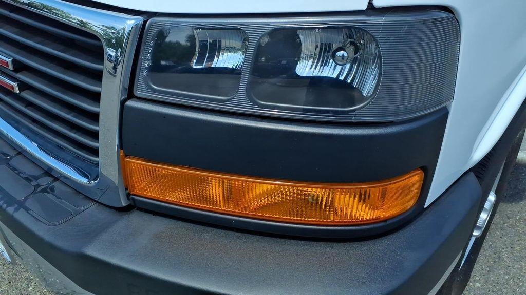 2024 GMC Savana 2500