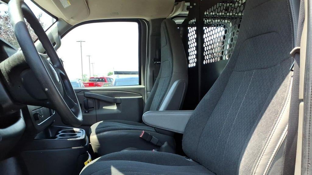 2024 GMC Savana 2500