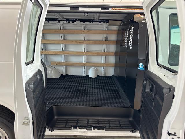 2025 GMC Savana - $33,985
