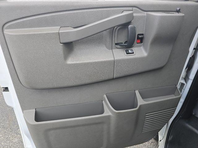 2023 GMC Savana - $20,729