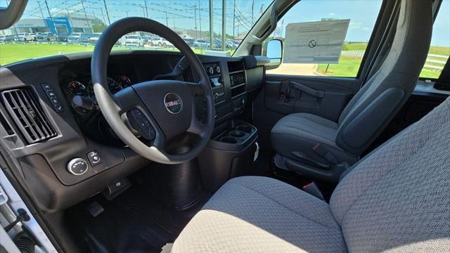 2026 GMC Savana 2500