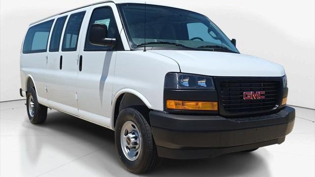 2026 GMC Savana 2500