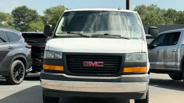 2019 GMC Savana 3500