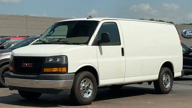 2019 GMC Savana 3500