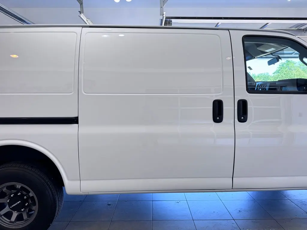 2023 GMC Savana - $36,487
