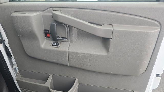 2023 GMC Savana 3500
