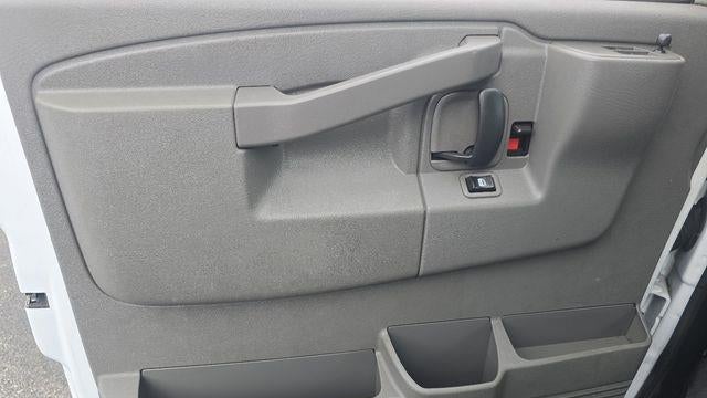 2023 GMC Savana 3500