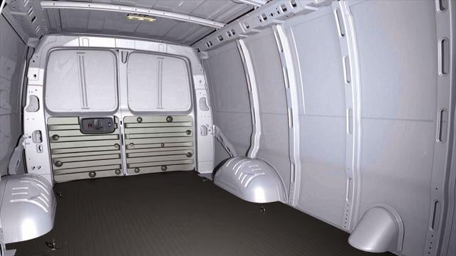 2025 GMC Savana 3500