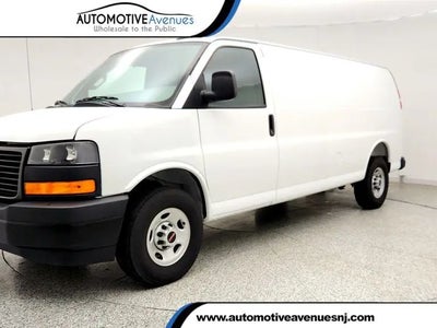 2025 GMC Savana 3500 3DR Extended Cargo Van