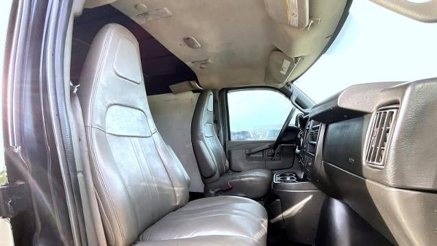 2016 GMC Savana 3500