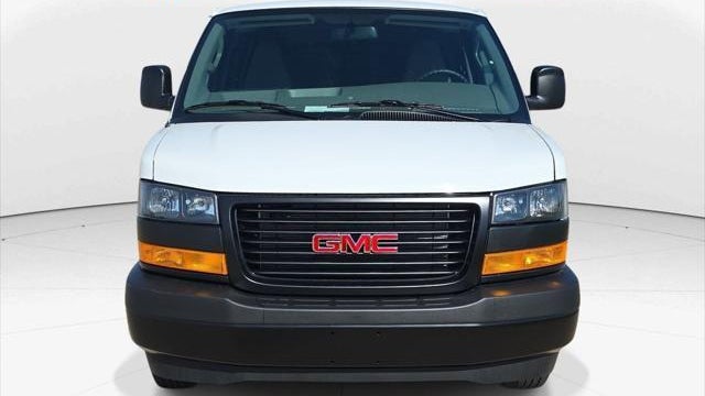 2026 GMC Savana 3500