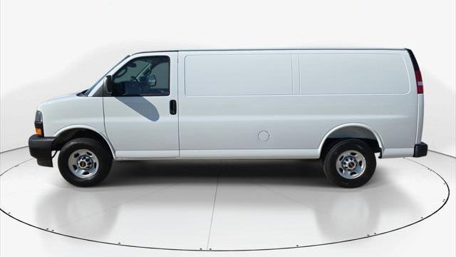 2026 GMC Savana 3500